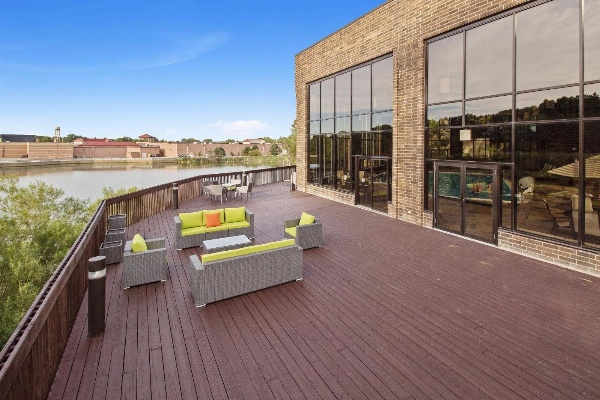 Holiday Inn Chicago Northwest/Crystal Lake/Convention Center image 5